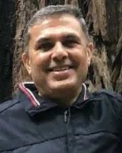 Dr Dinesh Shah